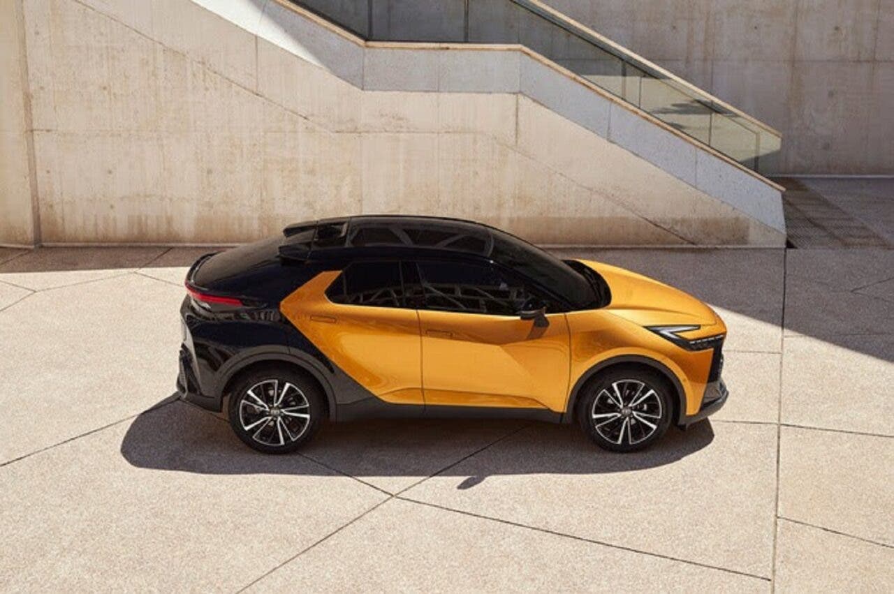 nuova Toyota C-HR