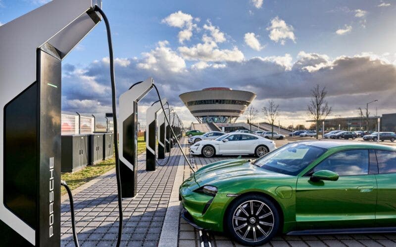 Porsche Charging Lounge