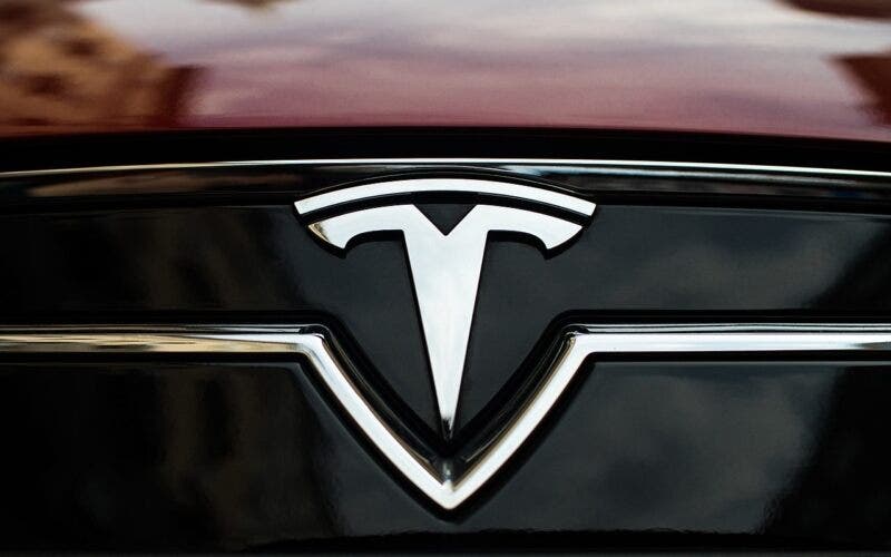 Tesla logo