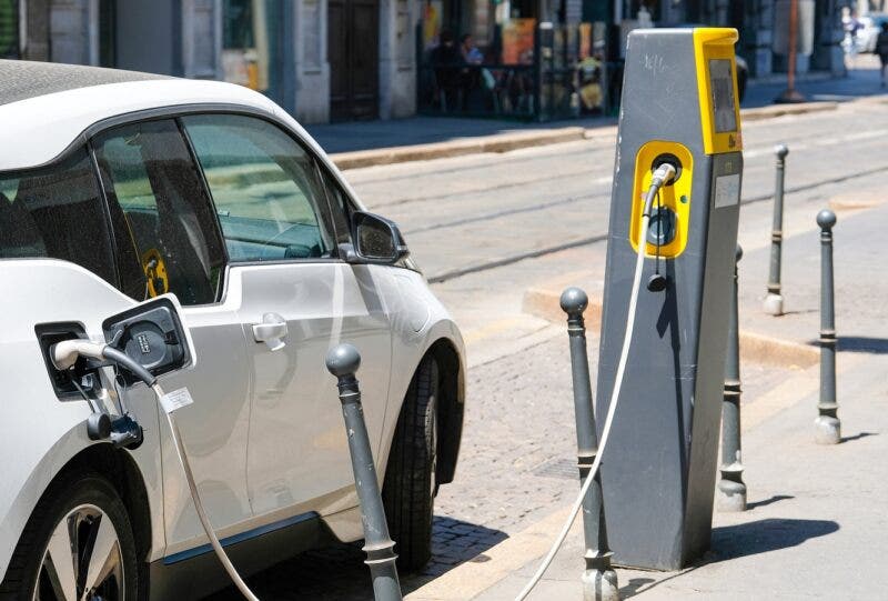 Ricarica auto elettriche