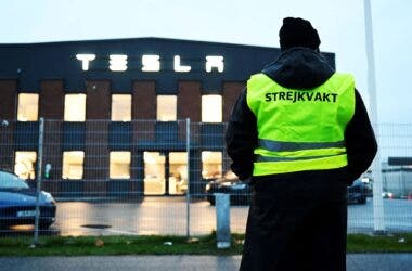 Stabilimenti Tesla Svezia