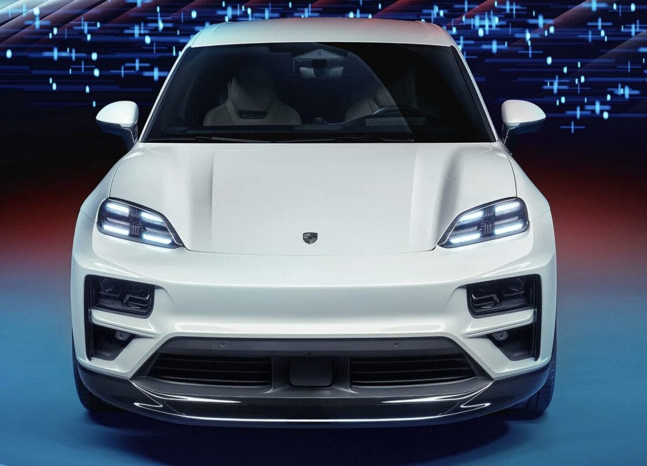 Porsche Macan EV