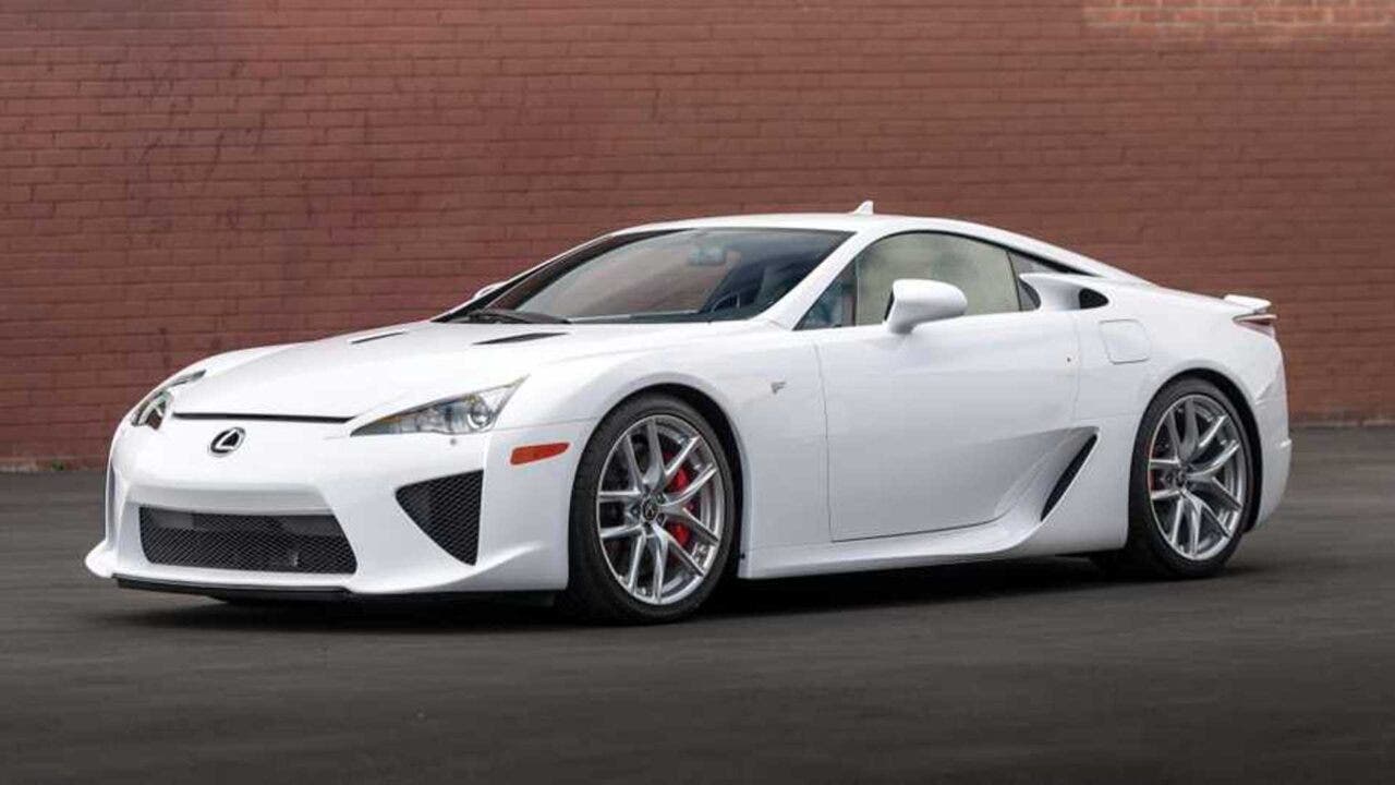 Lexus LFA