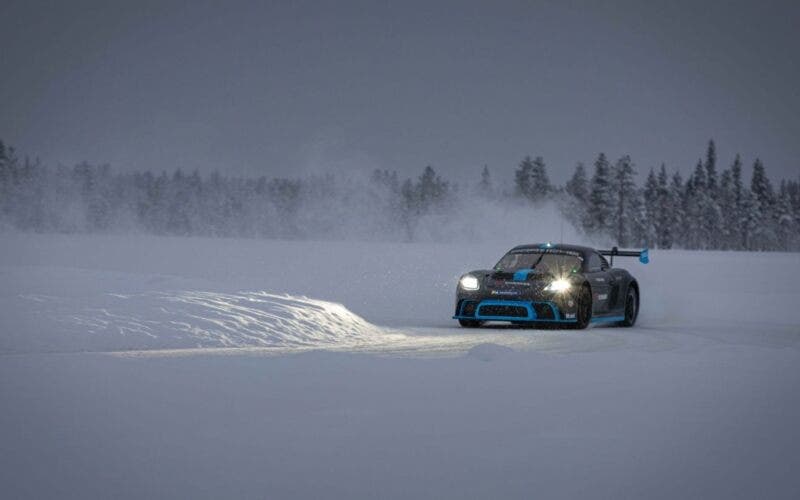 Porsche GT4 e-Performance in Finlandia