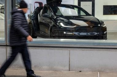 Auto elettriche, troppo rapida la svalutazione dell'usato