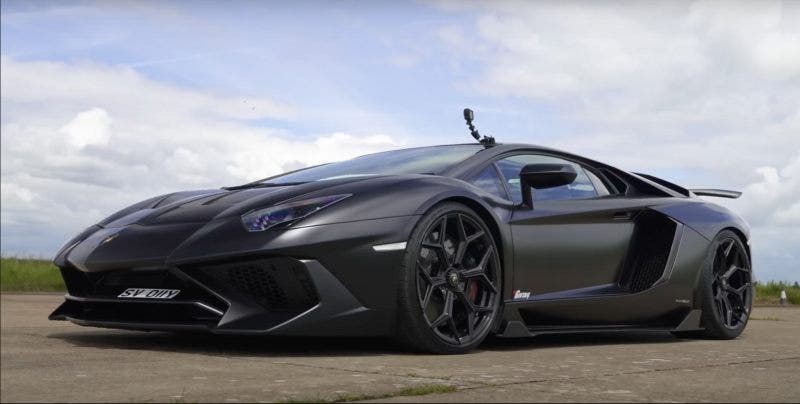 Lamborghini Aventador SV