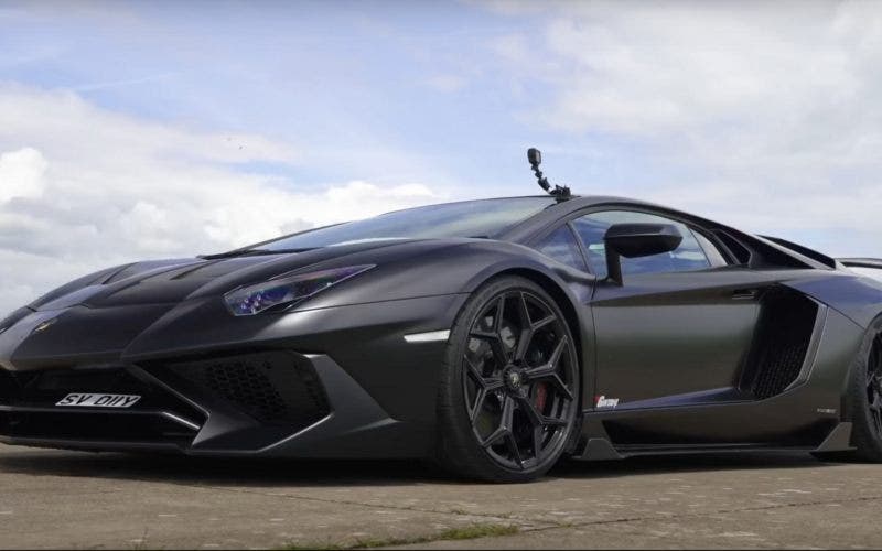 Lamborghini Aventador SV