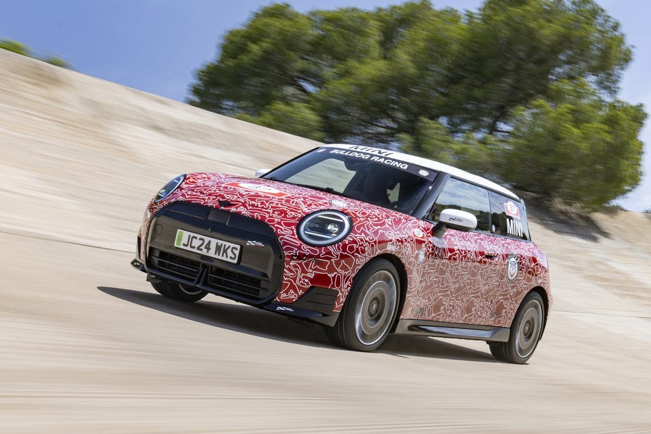 nuova Mini JCW elettrica