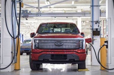 Secondo Ford è impossibile produrre auto elettriche grandi ed economiche