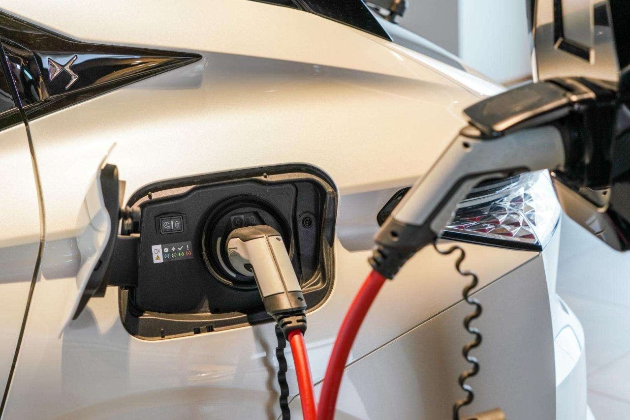 ricarica auto elettriche