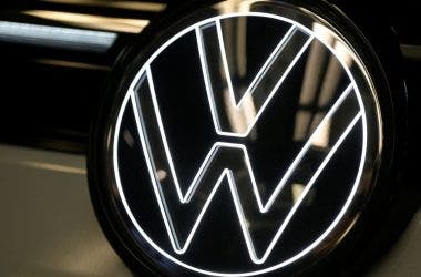 Volkswagen ottiene la licenza per la produzione delle batterie allo stato solido QuantumScape