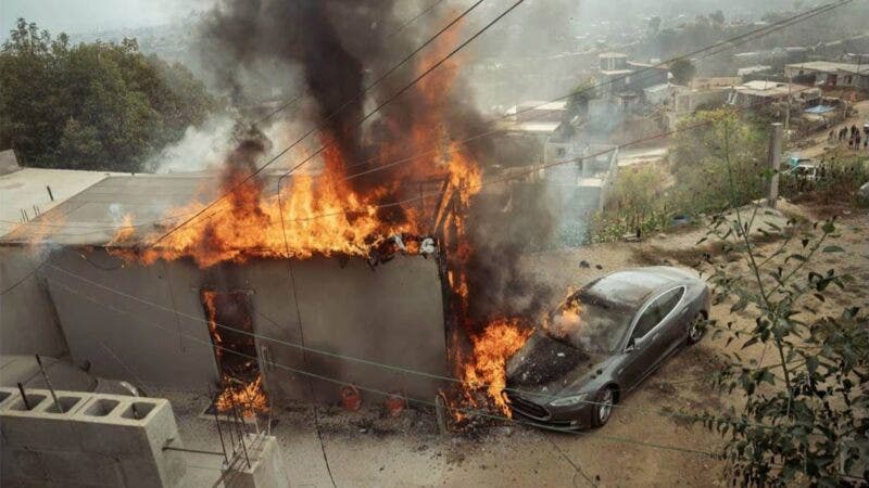 Tesla Model S incendio Tijuana Messico