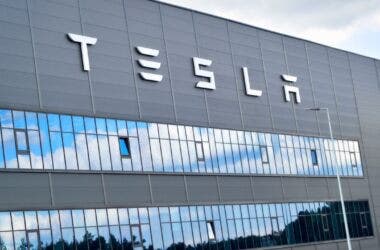 gigafactory Tesla in germania