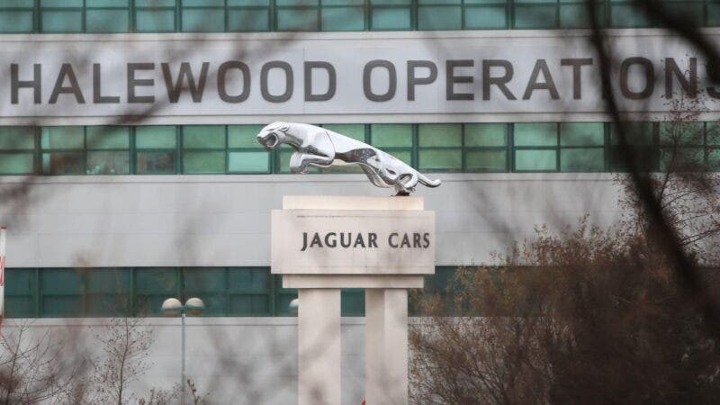 halewood stabilimento di jaguar land rover