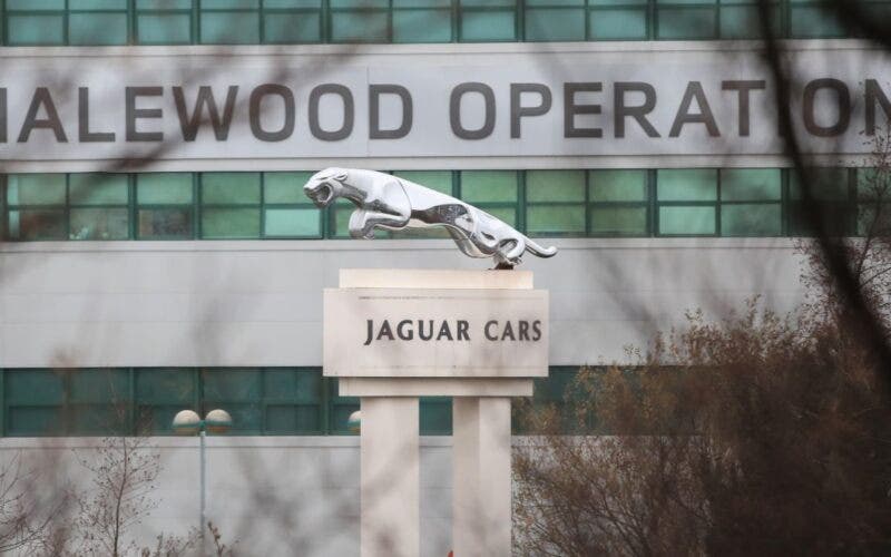 halewood stabilimento di jaguar land rover