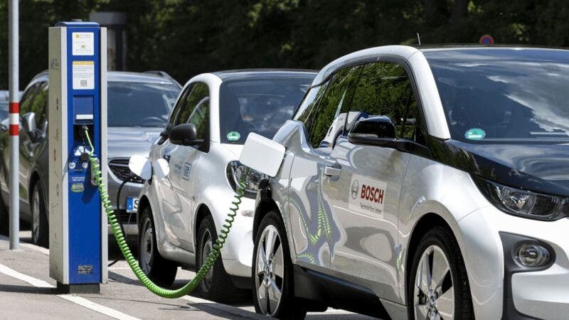 stazione di ricarica auto elettriche Bosch