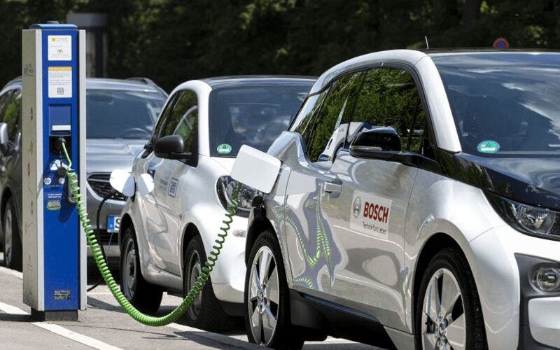 stazione di ricarica auto elettriche Bosch