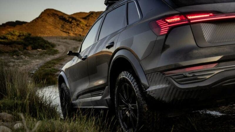 Audi Q8 e-tron Edition Dakar