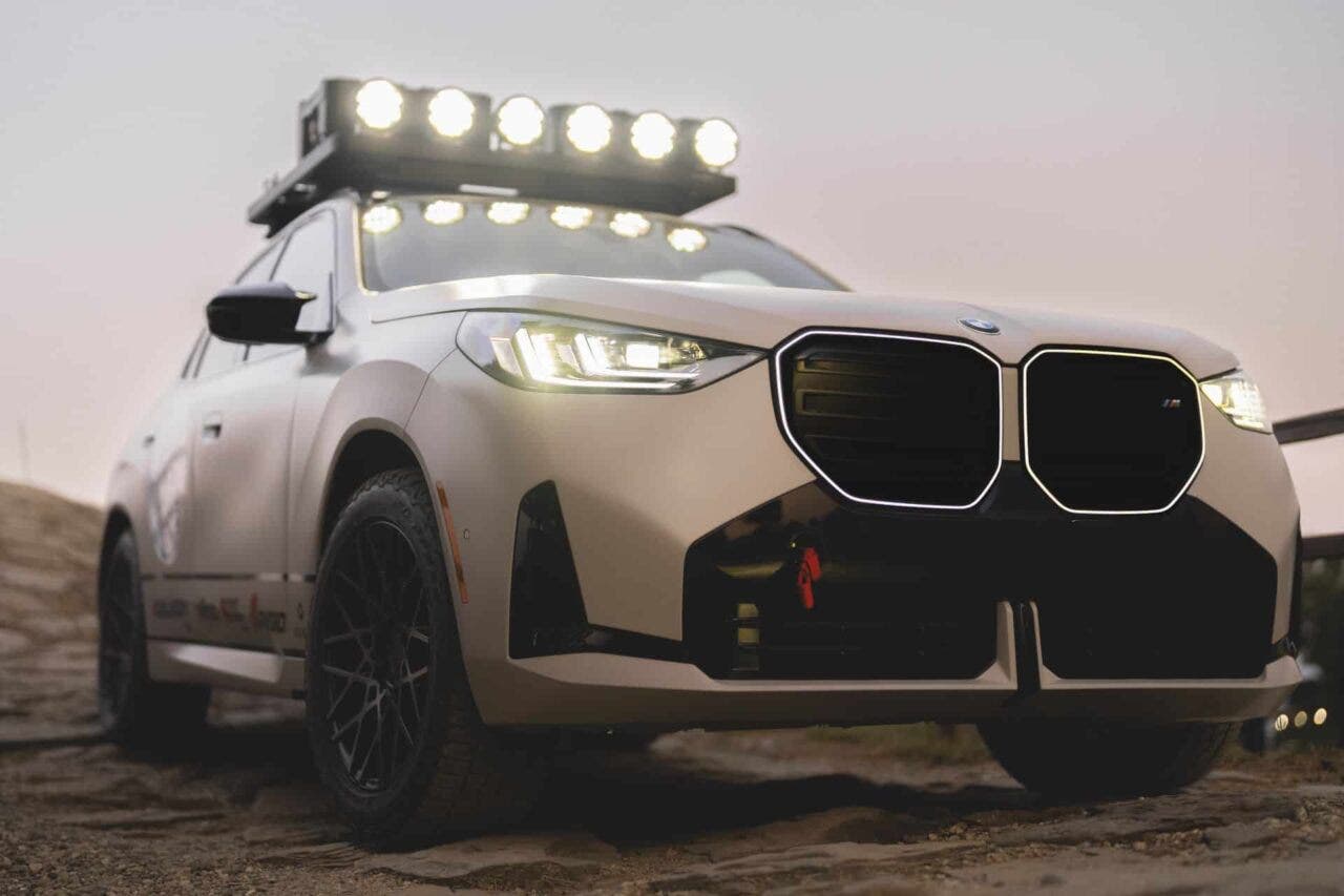 BMW X3 M50 REBELLE RALLY