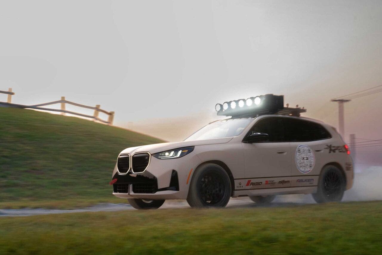 BMW X3 M50 REBELLE RALLY