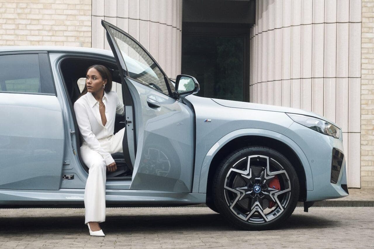 BMW, campagna per il gender gap sulle auto