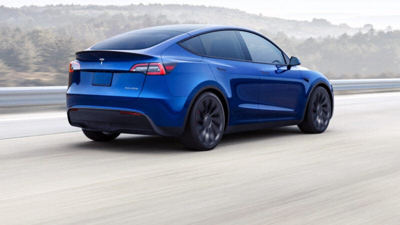 tesla Model Y LR AWD 7 posti