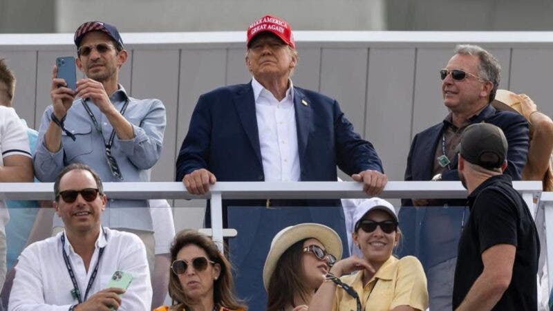 trump al gran premio di Miami