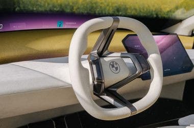 BMW Panoramic iDrive