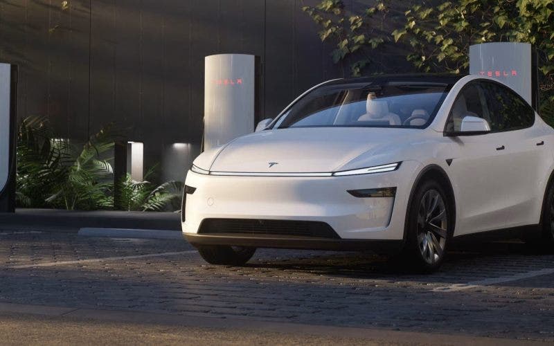 Tesla Model Y 2025