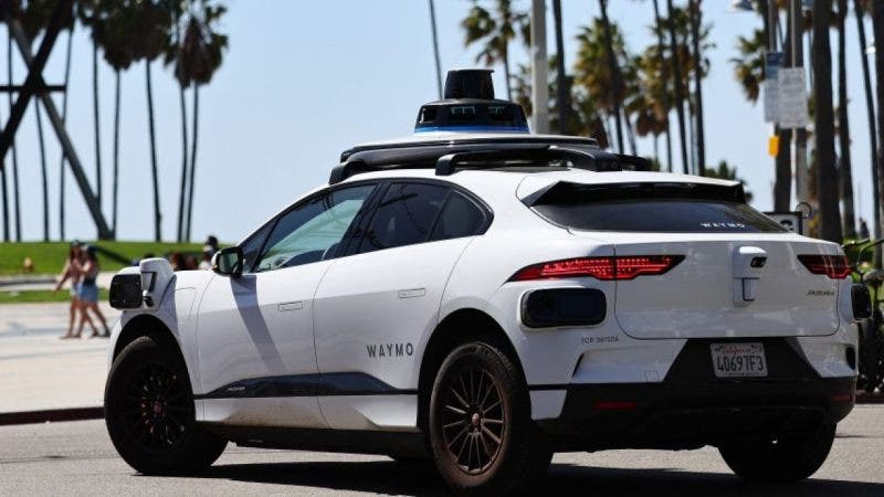 waymo veicoli a guida autonoma