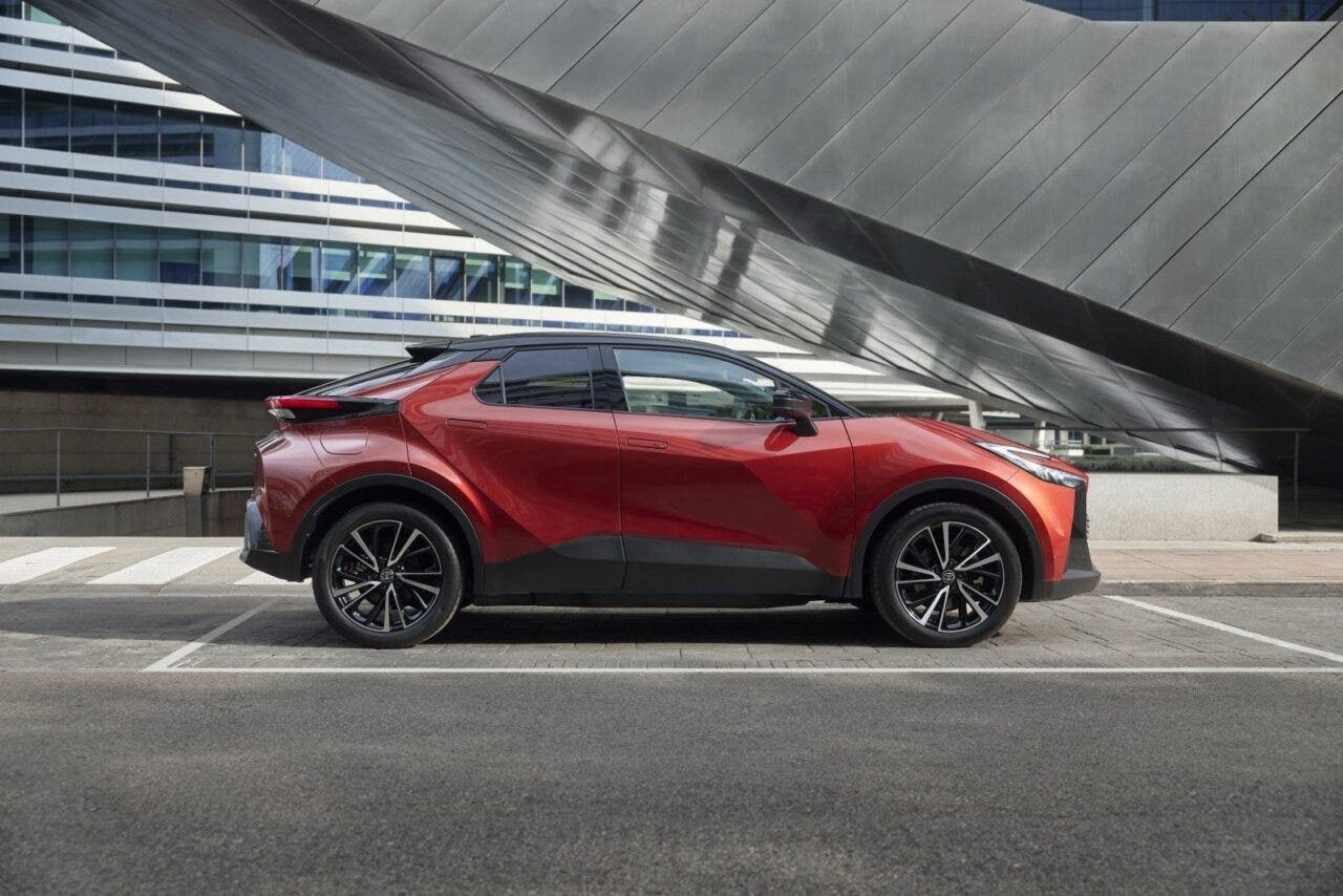 Toyota C-HR 2025