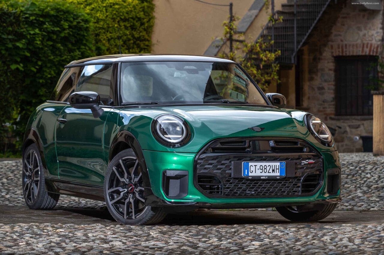 mini cooper 2024