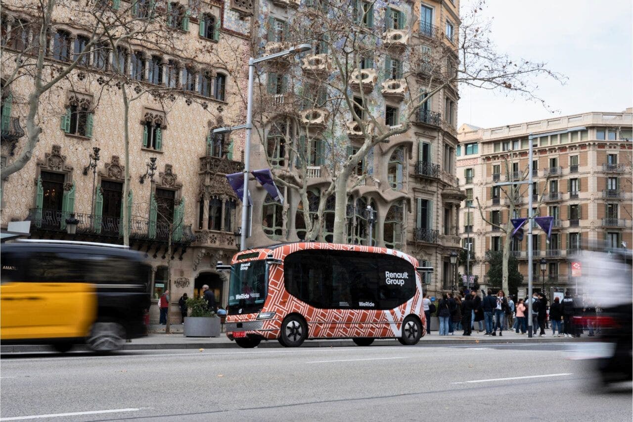 Renault, guida autonoma con WeRide