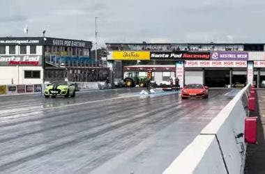 Ferrari 296 GTS Shelby GT500 drag race