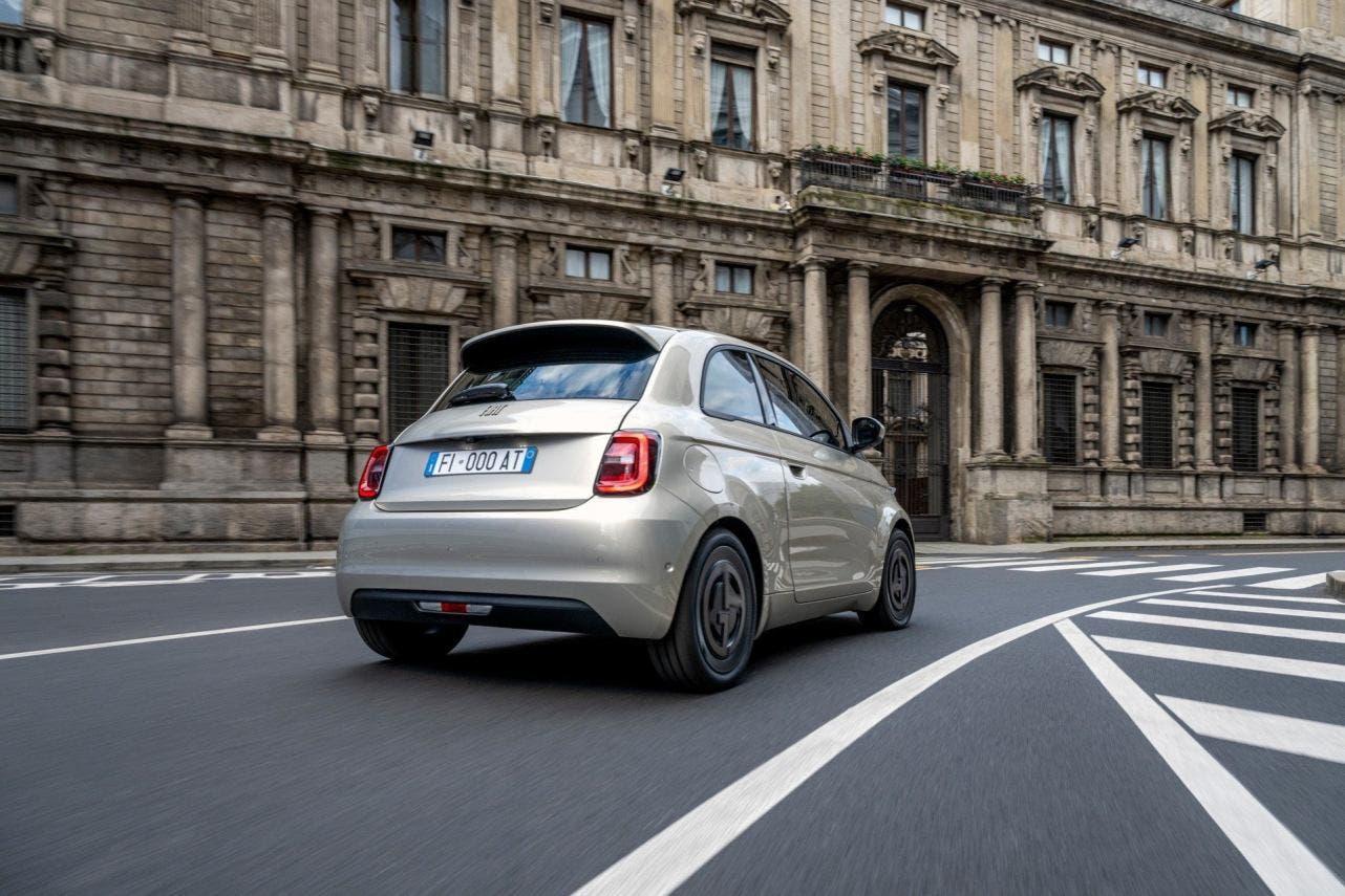 Fiat 500e Giorgio Armani