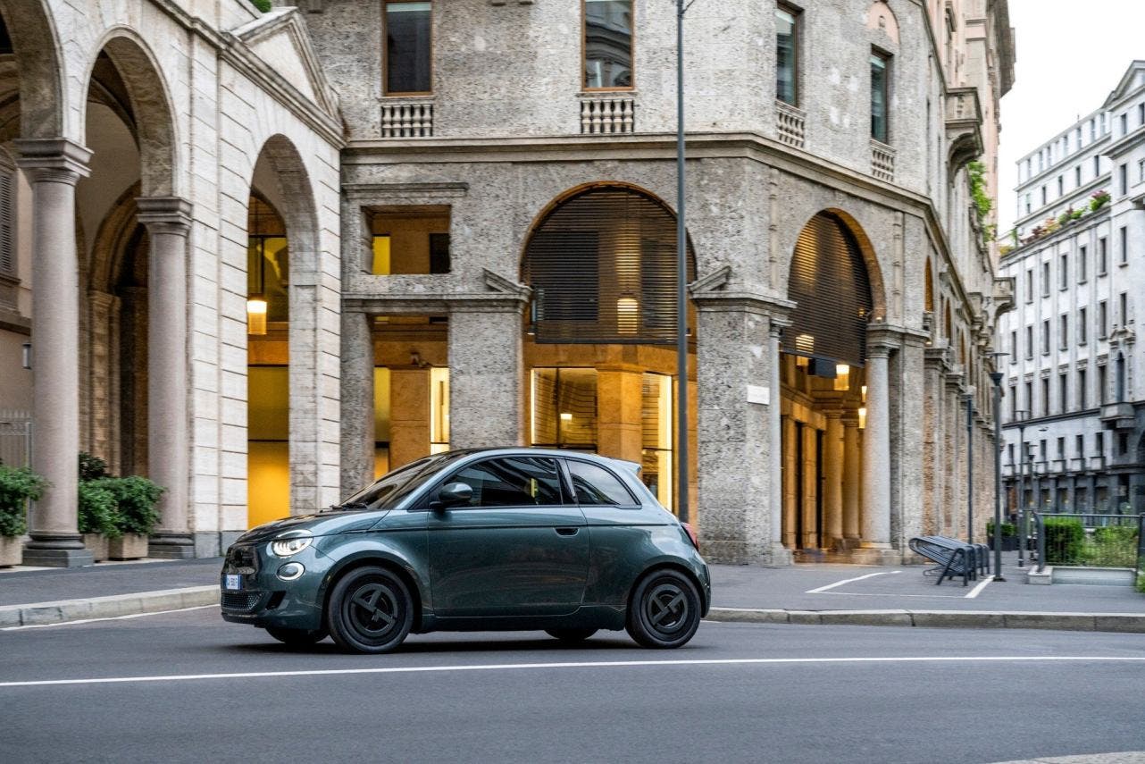 Fiat 500e Giorgio Armani