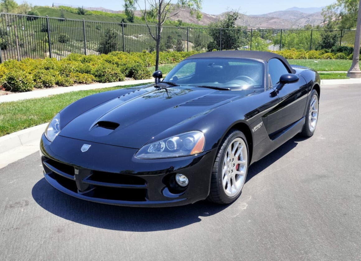 2005 Dodge Viper SRT-10 Roadster