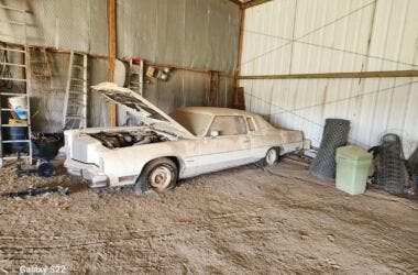 Chrysler New Yorker Brougham