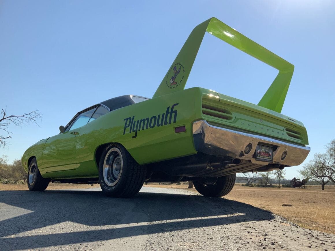 1970-plymouth-superbird-tribute (1)