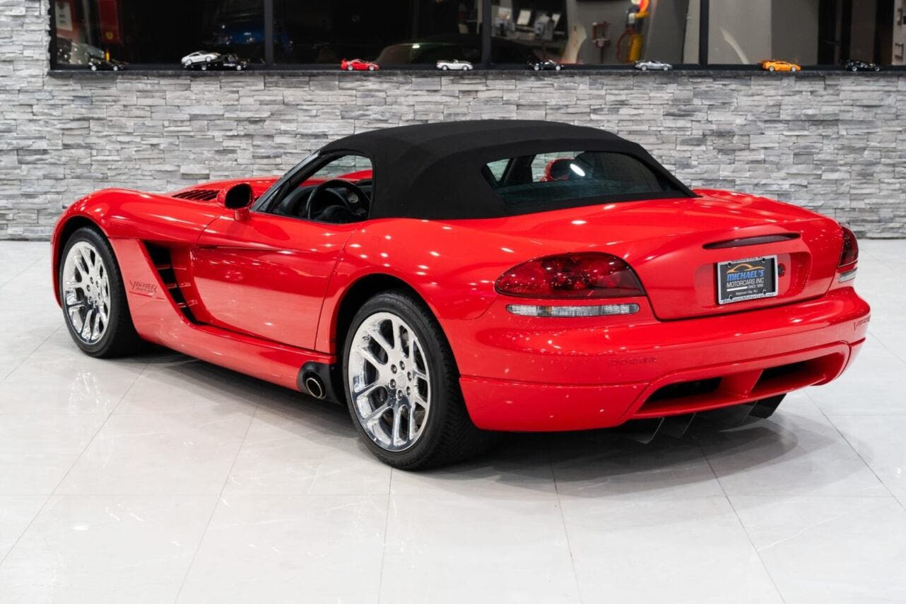 2003 Dodge Viper auction