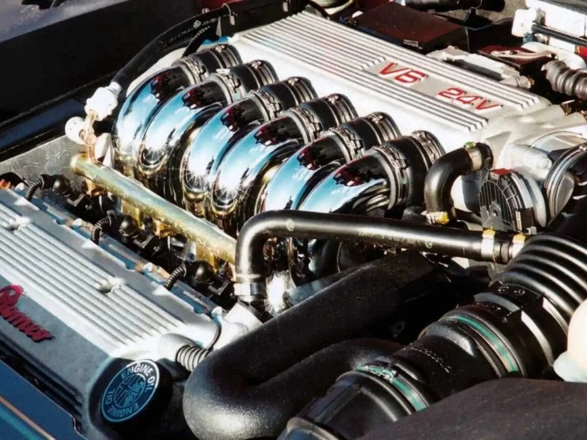 Alfa Romeo V6 Busso engine