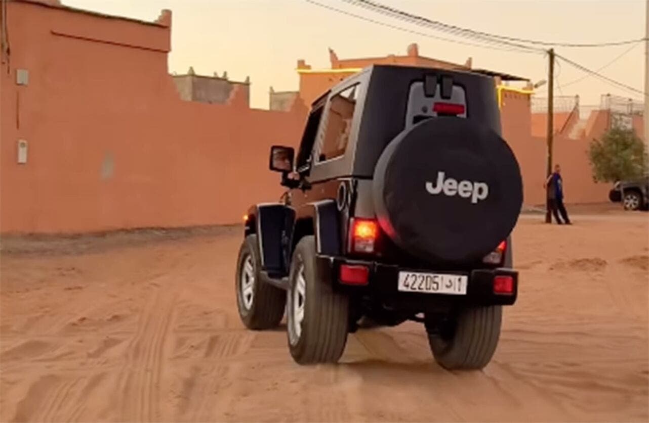 Jeep Wrangler strange unit