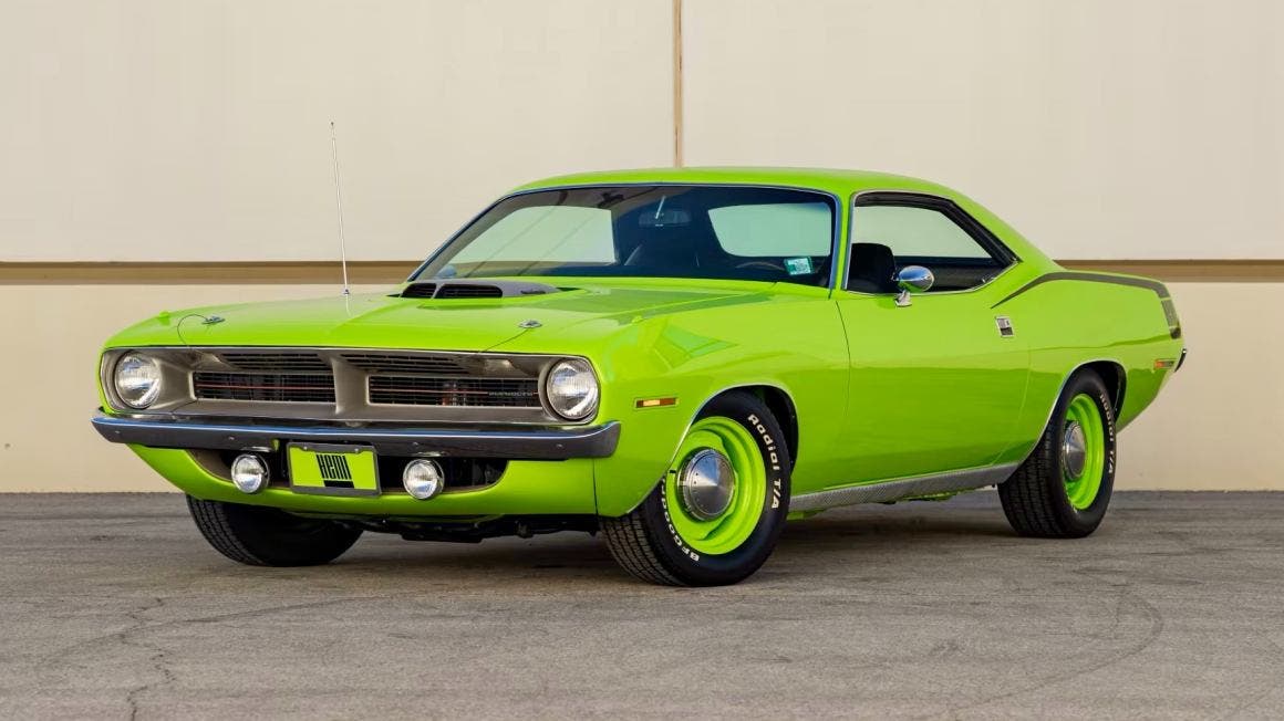 1970 Plymouth HEMI 'Cuda Lime Light Green'