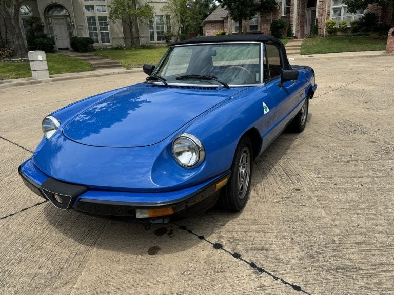 1986 Alfa Romeo Spider Graduate