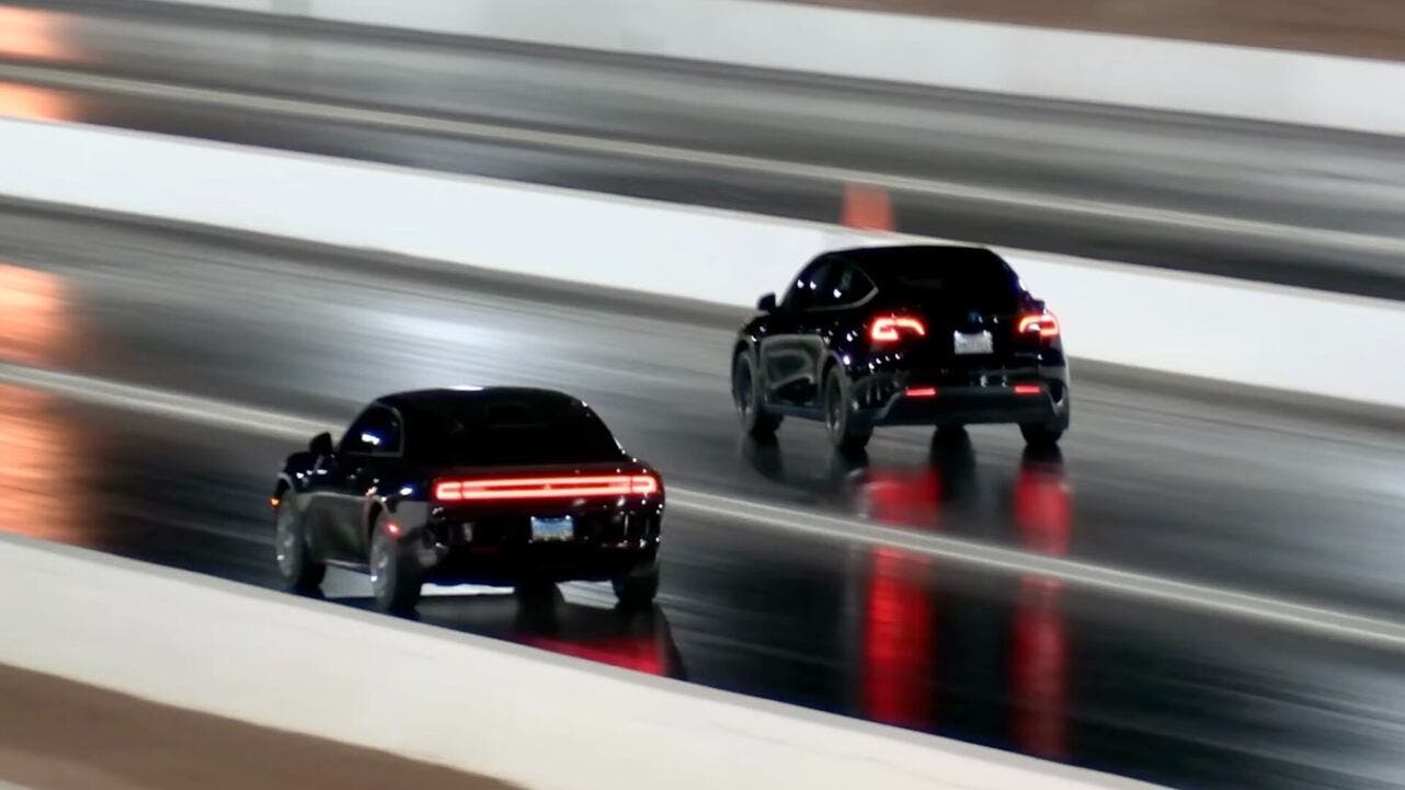 Dodge Charger Daytona vs Tesla Model Y Performance