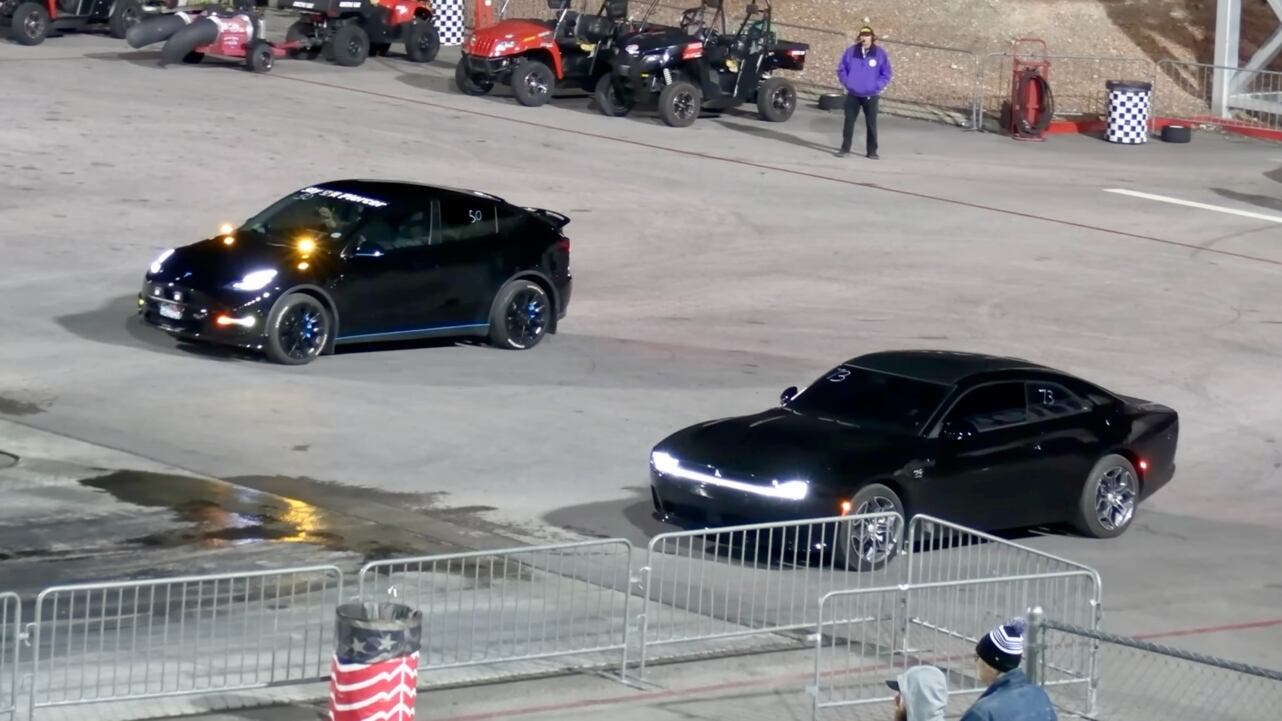 Dodge Charger Daytona vs Tesla Model Y Performance