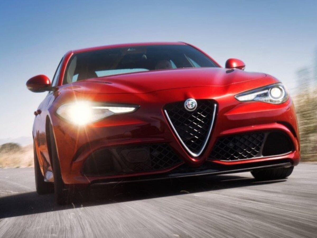 Alfa Romeo Giulia Quadrifoglio: Nuovi video ufficiali on-board 