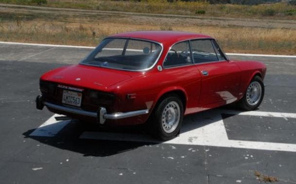 Alfa romeo 2000 gt