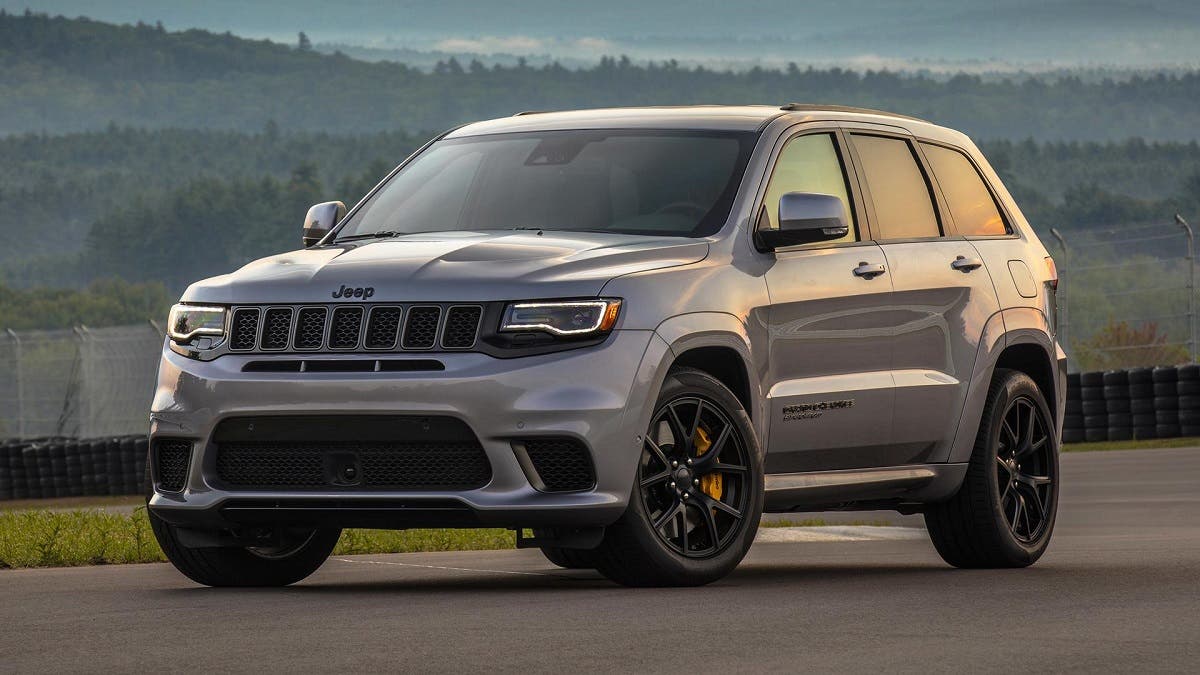 Jeep Grand Cherokee Trackhawk Vs McLaren 570S Chi Vincer Il Quarto Di 