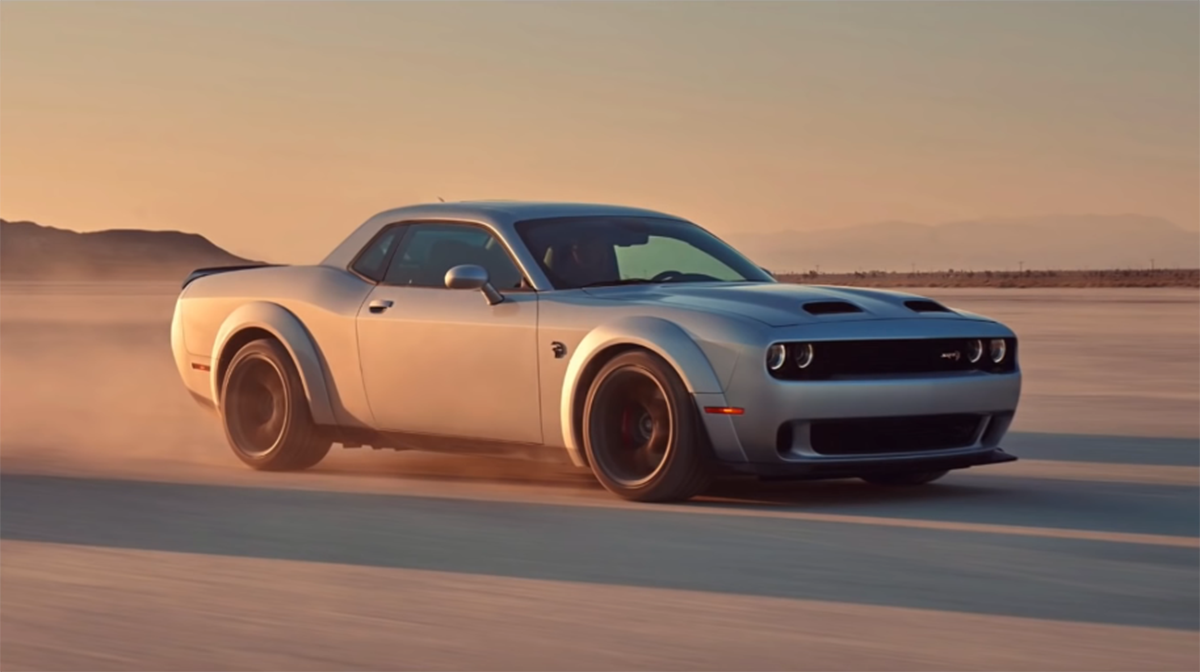 Dodge challenger hellcat 2022